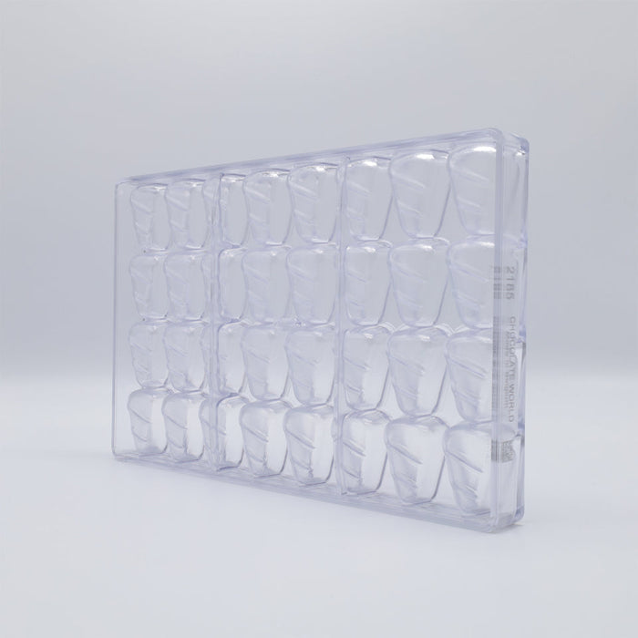 Chocolate World Point Polycarbonate Chocolate Mold – ~1.38 x 0.79 x 0.79 in, 21 Cavities