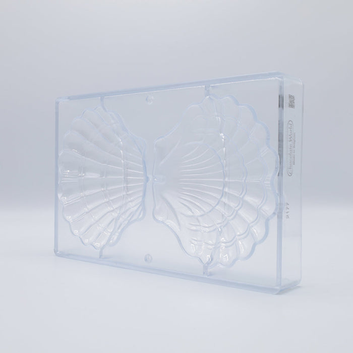 Chocolate World Scallop Polycarbonate Chocolate Mold – ~1.97 x 1.77 x 0.59 in, 12 Cavities