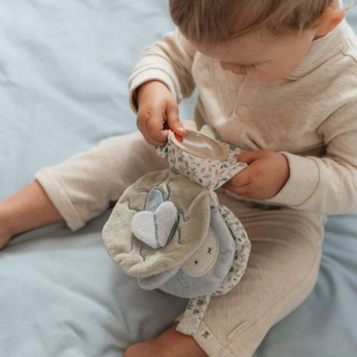 Miffy Stroller booklet - Lucky Leaves