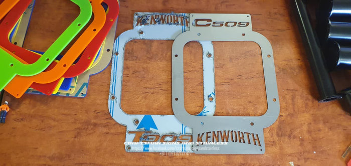 Stainless steel shift surround, KENWORTH C509